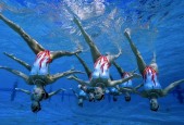 多米体育登录注册-穆古鲁扎巅峰对决，Ming与90激战切尔西，逆转悬念迭起